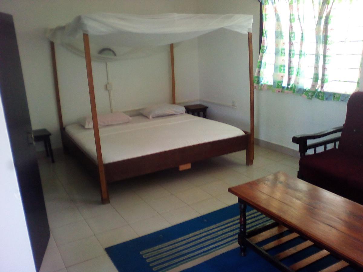 Ashari Hotel Shanzu Buitenkant foto